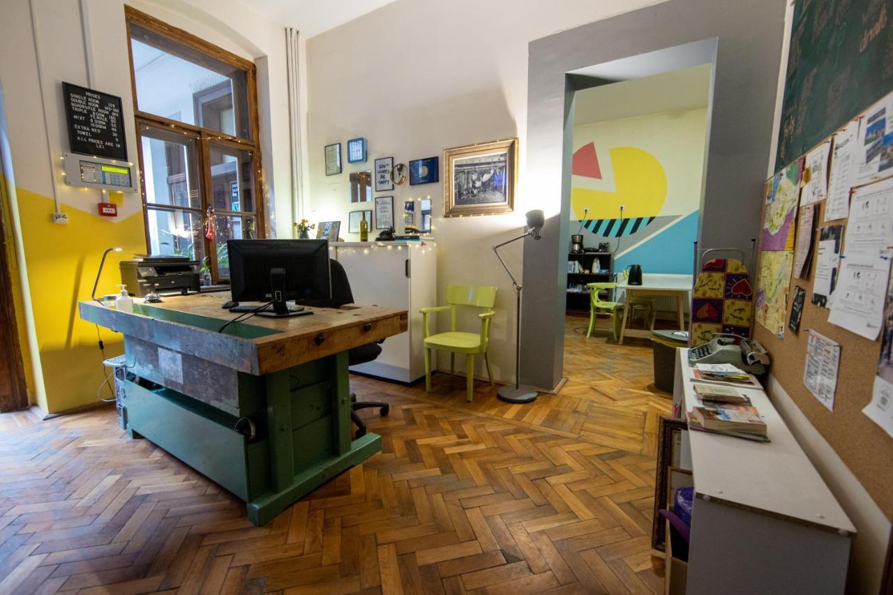 Hostel Cornel Timisoara Exterior photo