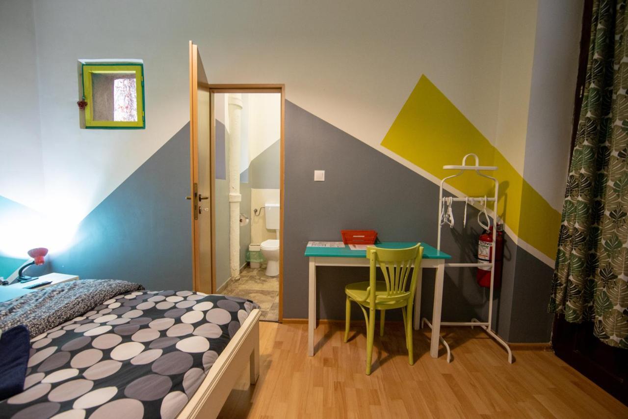 Hostel Cornel Timisoara Exterior photo