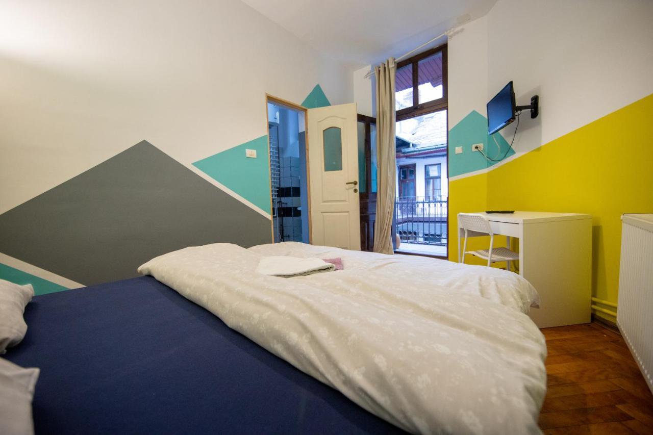 Hostel Cornel Timisoara Exterior photo