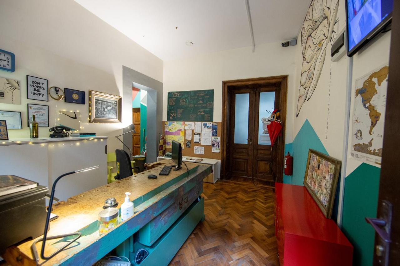 Hostel Cornel Timisoara Exterior photo